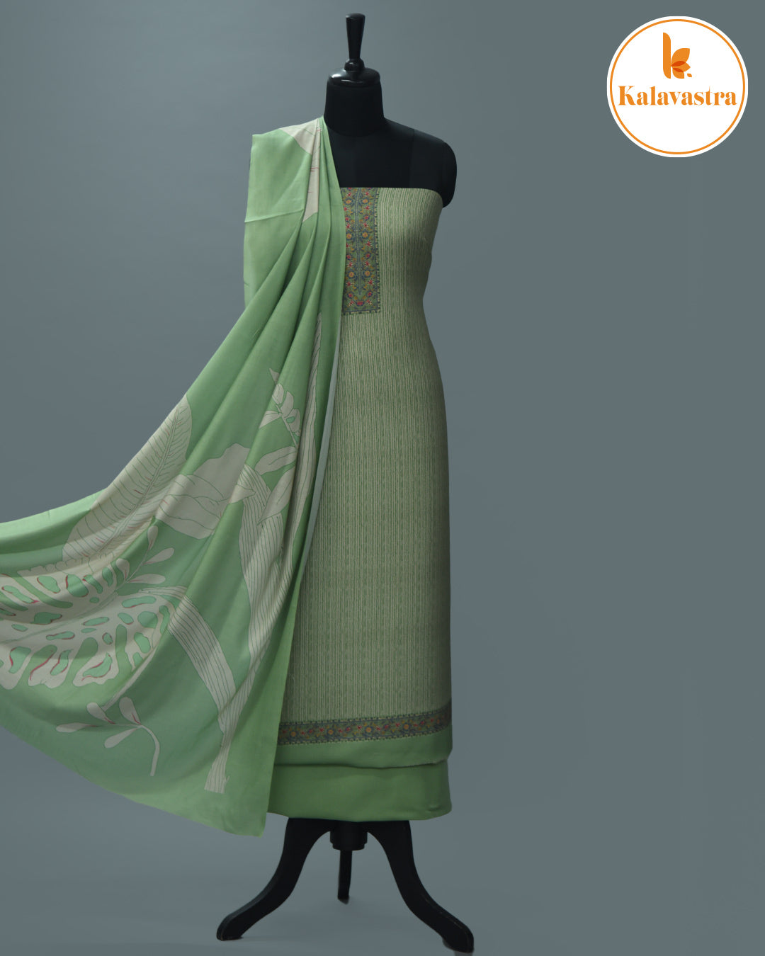 Green - Winter Wear - Spun - Printed - Unstitched Suit Fabric With Spun Dupatta